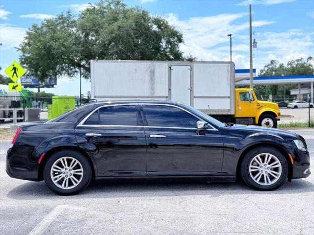 2016 Chrysler 300 300C