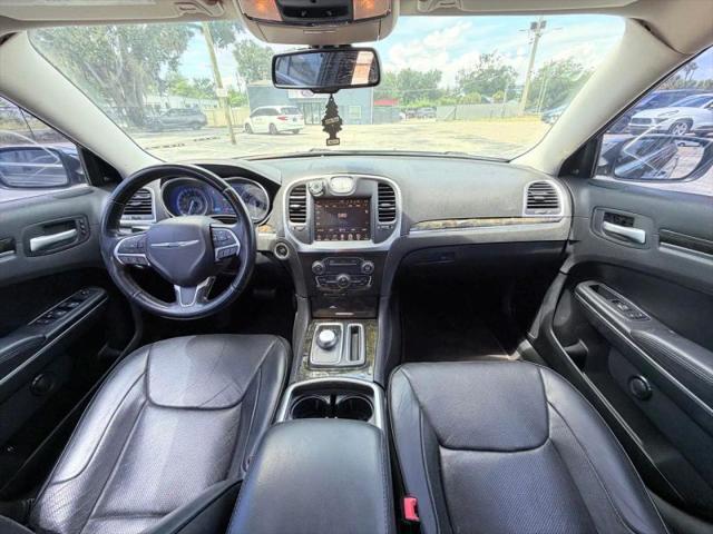 2016 Chrysler 300 300C