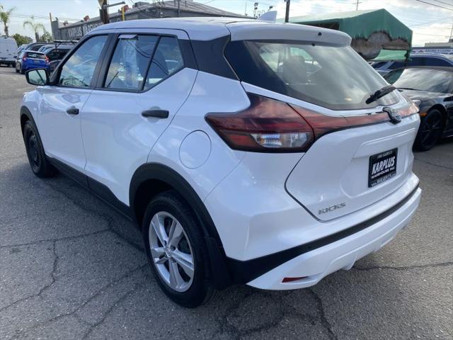 2024 Nissan Kicks S Xtronic CVT