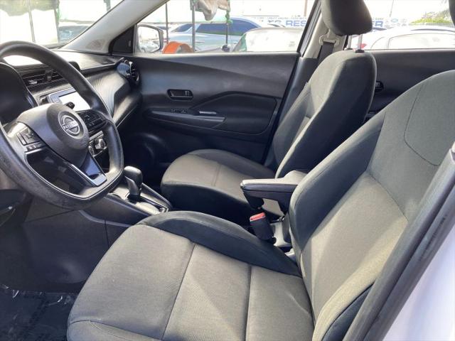 2024 Nissan Kicks S Xtronic CVT