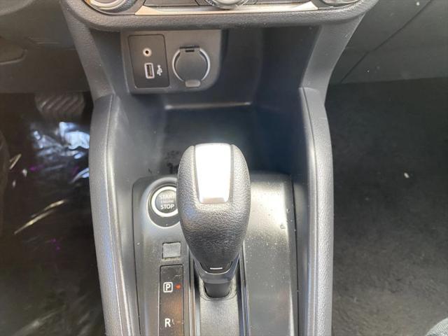 2024 Nissan Kicks S Xtronic CVT