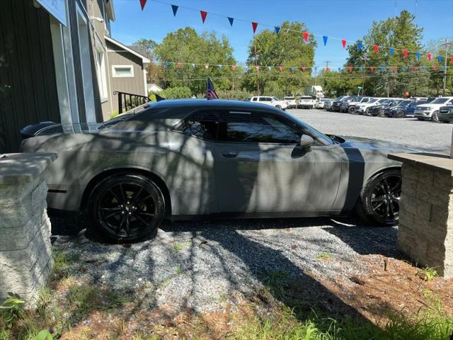 2017 Dodge Challenger R/T Plus