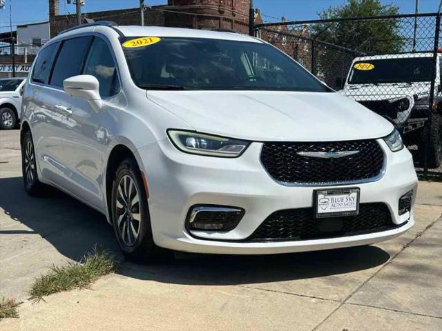2021 Chrysler Pacifica Hybrid Touring L