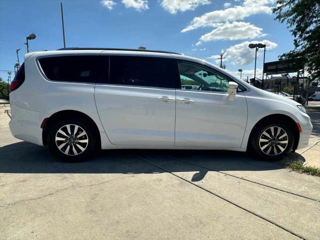 2021 Chrysler Pacifica Hybrid Touring L