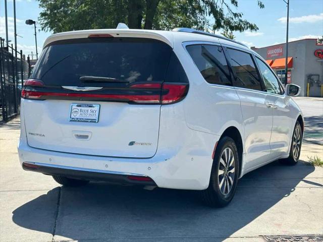 2021 Chrysler Pacifica Hybrid Touring L