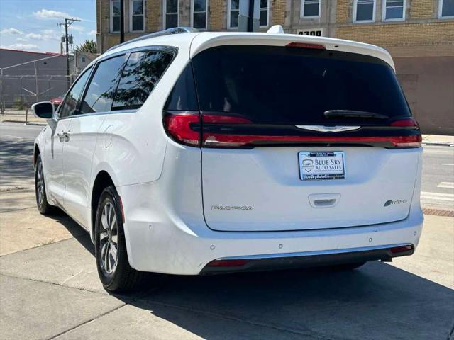 2021 Chrysler Pacifica Hybrid Touring L