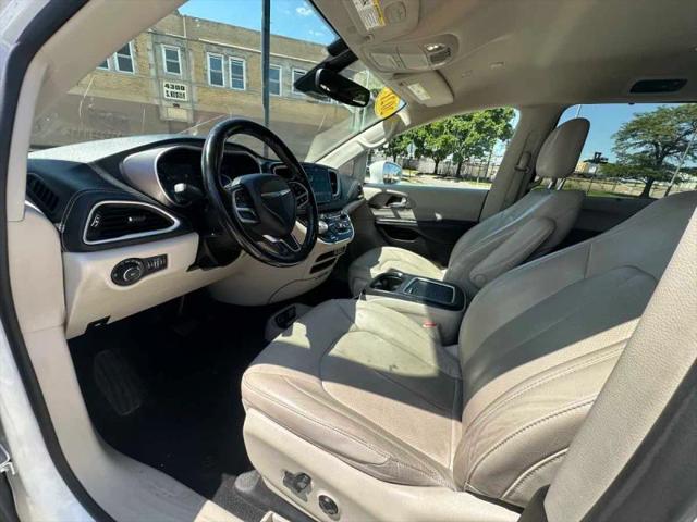 2021 Chrysler Pacifica Hybrid Touring L