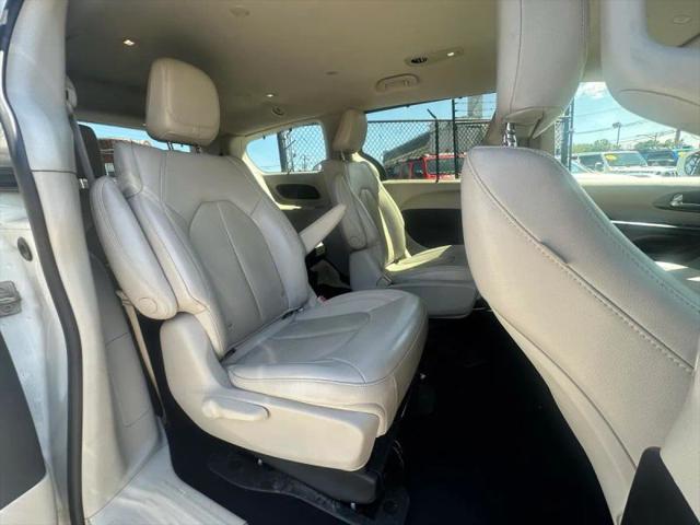2021 Chrysler Pacifica Hybrid Touring L