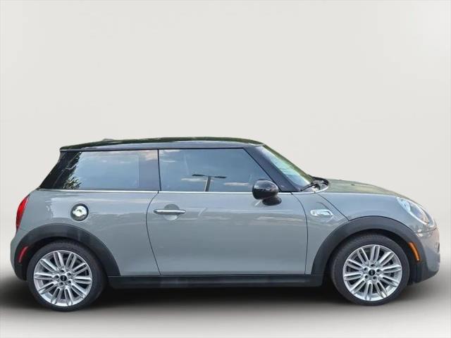 2016 MINI Hardtop Cooper S