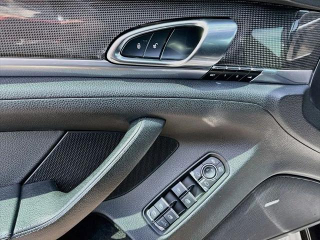 2015 Porsche Panamera GTS