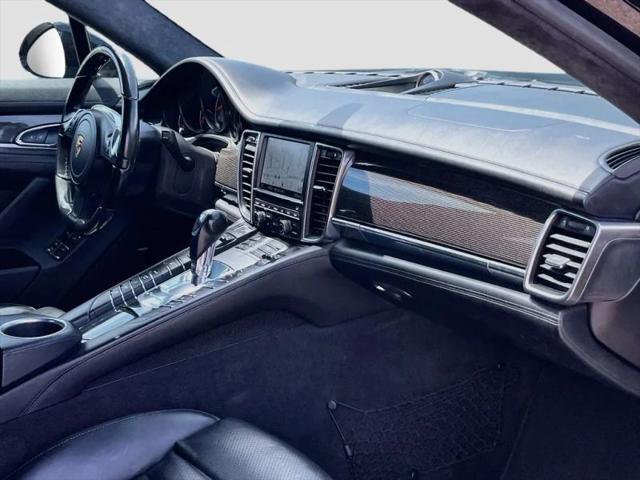 2015 Porsche Panamera GTS