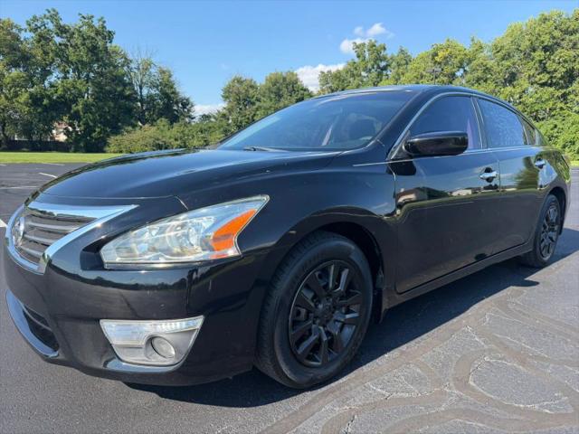 2014 Nissan Altima 2.5 S for sale in Indianapolis, IN
