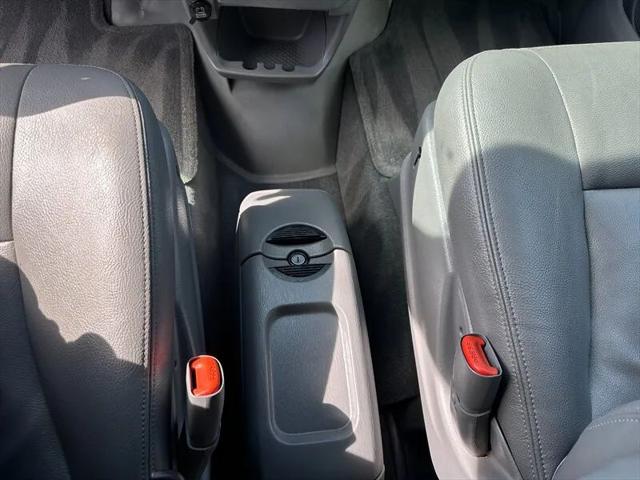 2004 Dodge Grand Caravan SXT
