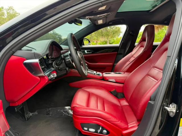 2020 Porsche Panamera 4S