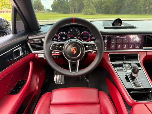 2020 Porsche Panamera 4S