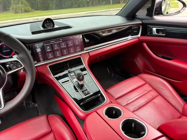2020 Porsche Panamera 4S