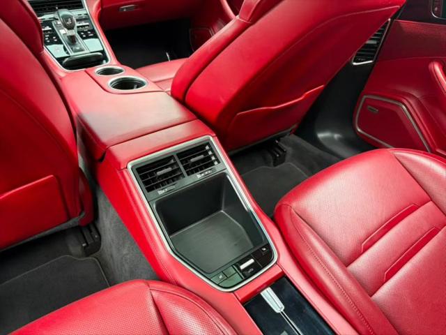 2020 Porsche Panamera 4S