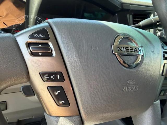 2015 Nissan 3500 SV V8