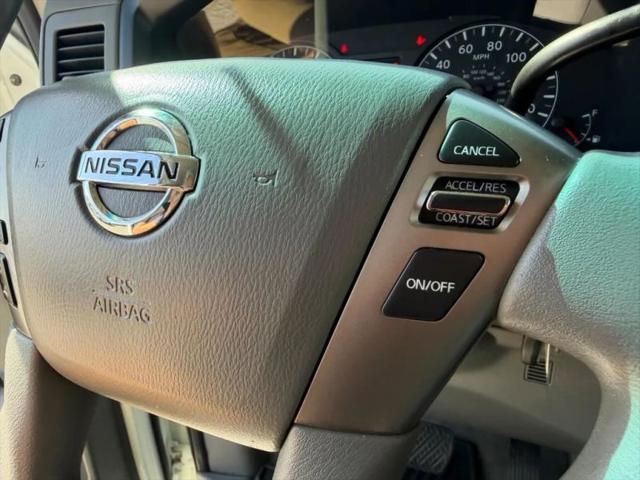 2015 Nissan 3500 SV V8
