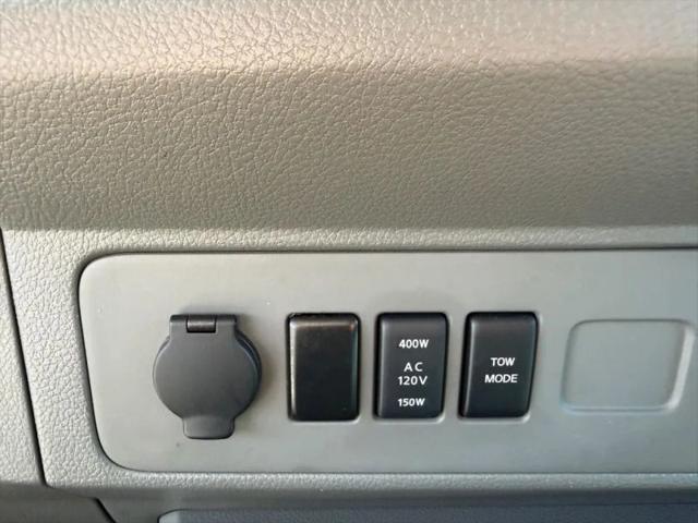 2015 Nissan 3500 SV V8
