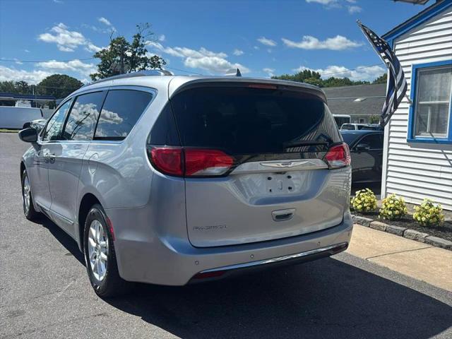 2020 Chrysler Pacifica Touring L