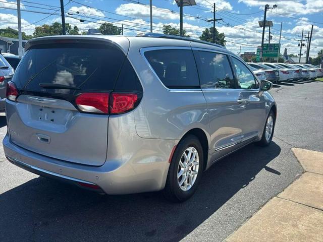 2020 Chrysler Pacifica Touring L