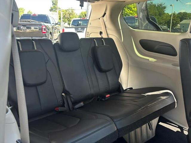 2020 Chrysler Pacifica Touring L