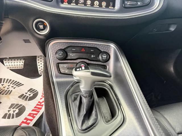2015 Dodge Challenger SXT Plus