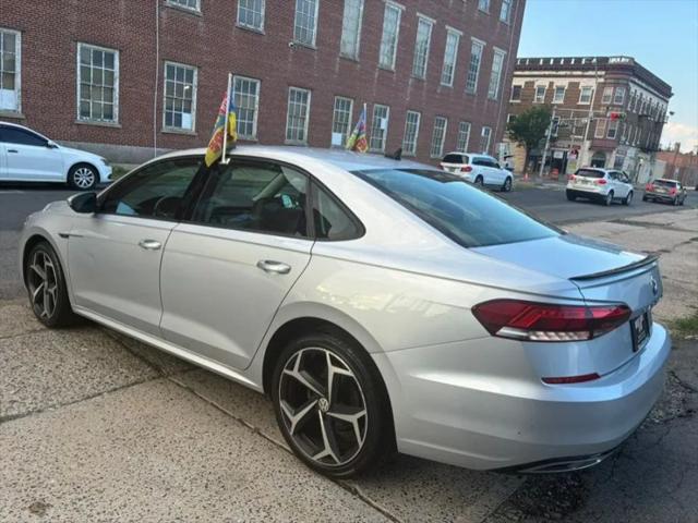 2020 Volkswagen Passat 2.0T R-Line