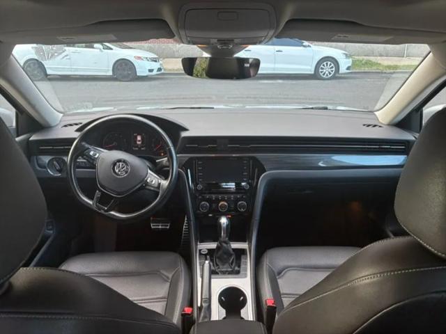 2020 Volkswagen Passat 2.0T R-Line