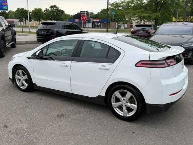 2013 Chevrolet Volt Base
