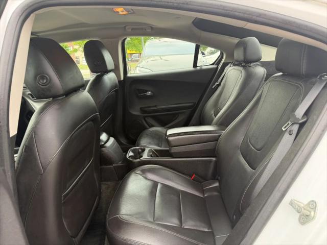 2013 Chevrolet Volt Base