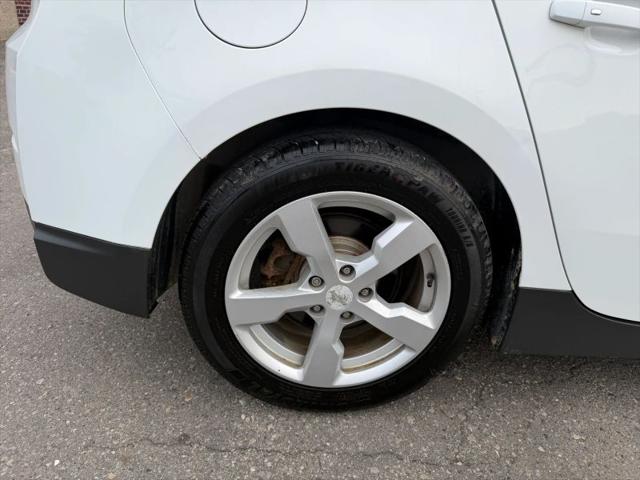 2013 Chevrolet Volt Base