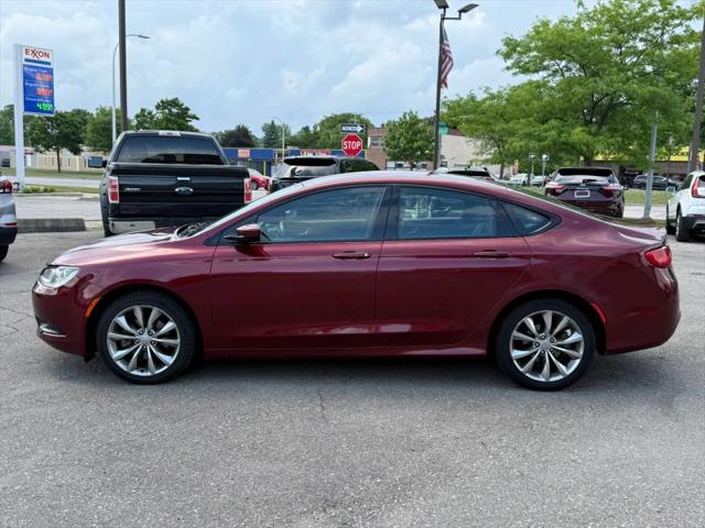 2016 Chrysler 200 S