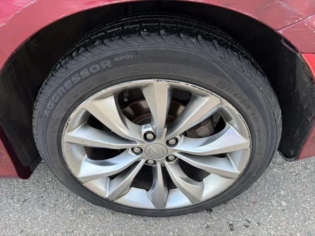 2016 Chrysler 200 S
