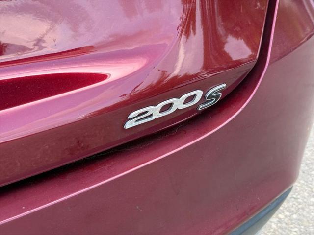 2016 Chrysler 200 S