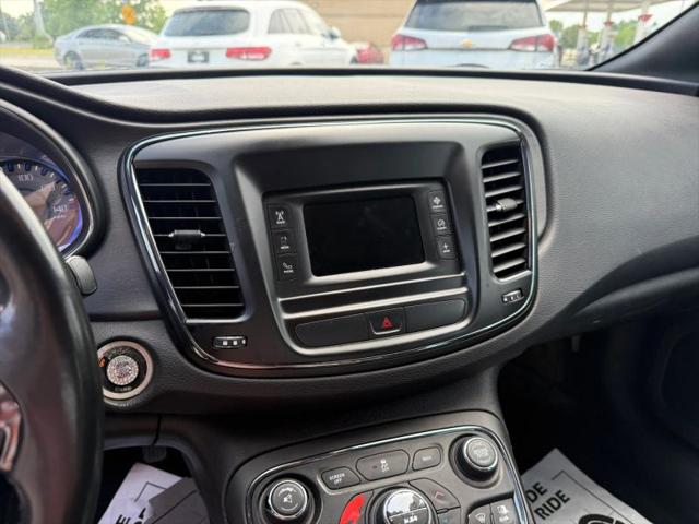 2016 Chrysler 200 S