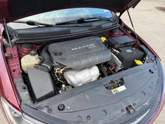 2016 Chrysler 200 S