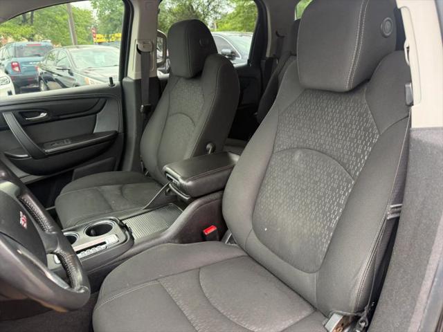 2013 GMC Acadia SLE-2