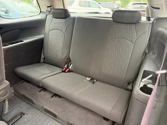 2013 GMC Acadia SLE-2