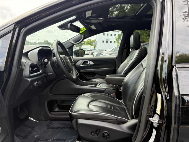 2025 Chrysler Pacifica Limited