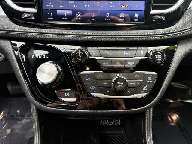 2025 Chrysler Pacifica Limited