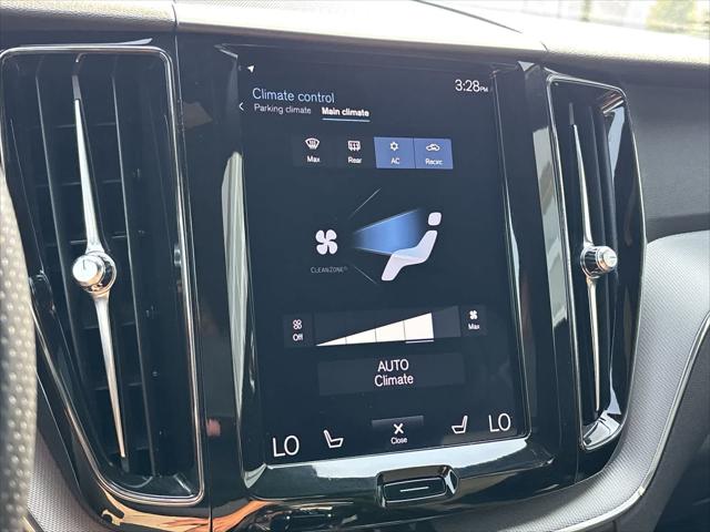 2018 Volvo XC60 T6 R-Design