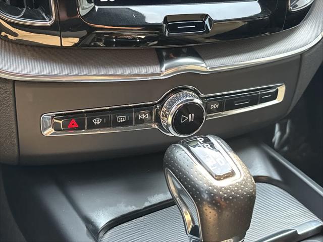 2018 Volvo XC60 T6 R-Design