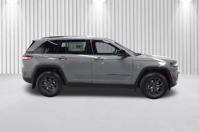 2027 Jeep Grand Cherokee GRAND CHEROKEE LAREDO ALTITUDE 4X4 2027 Jeep Grand Cherokee GRAND CHEROKEE LAREDO ALTITUDE 4X4