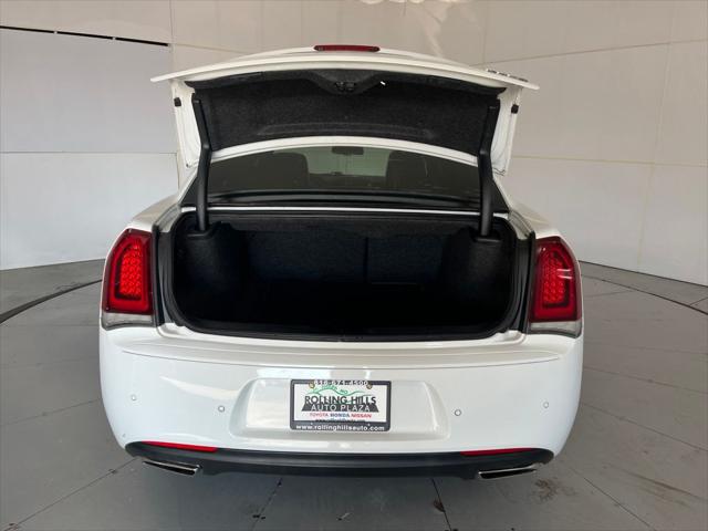 2019 Chrysler 300 300S