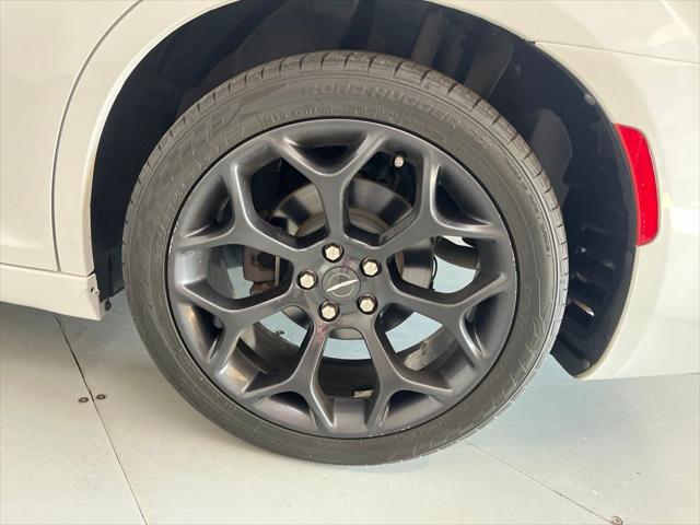 2019 Chrysler 300 300S