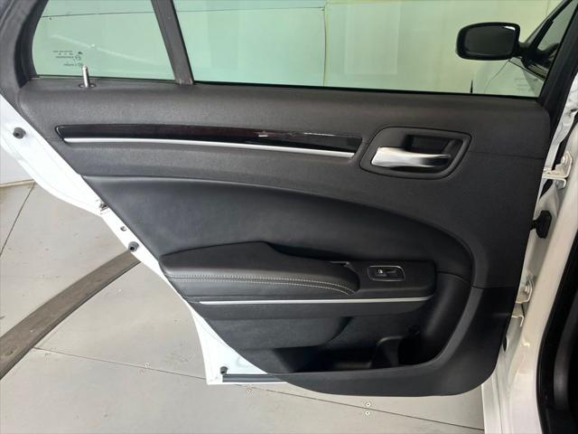 2019 Chrysler 300 300S