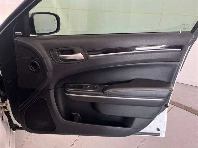 2019 Chrysler 300 300S