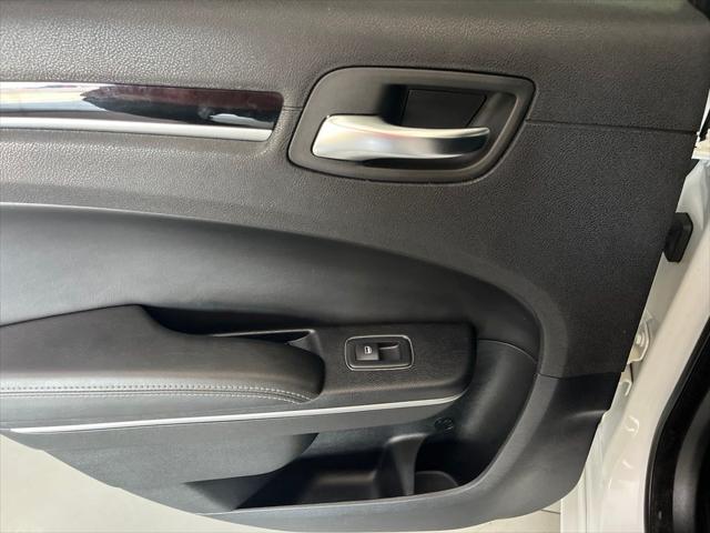 2019 Chrysler 300 300S